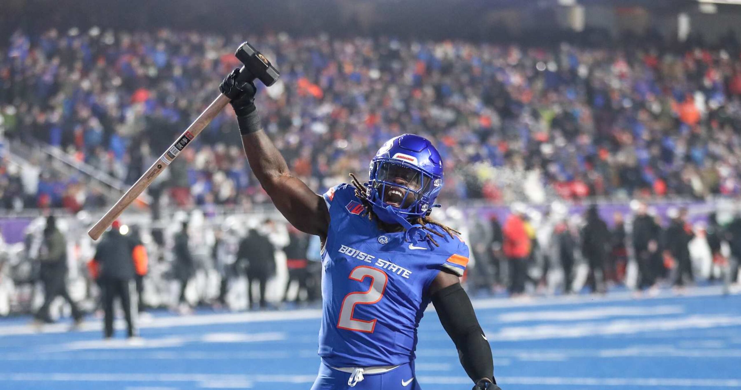 Boise State’s Ashton Jeanty Expresses Gratitude to NFL Legend Barry Sanders for His Support Before the CFP