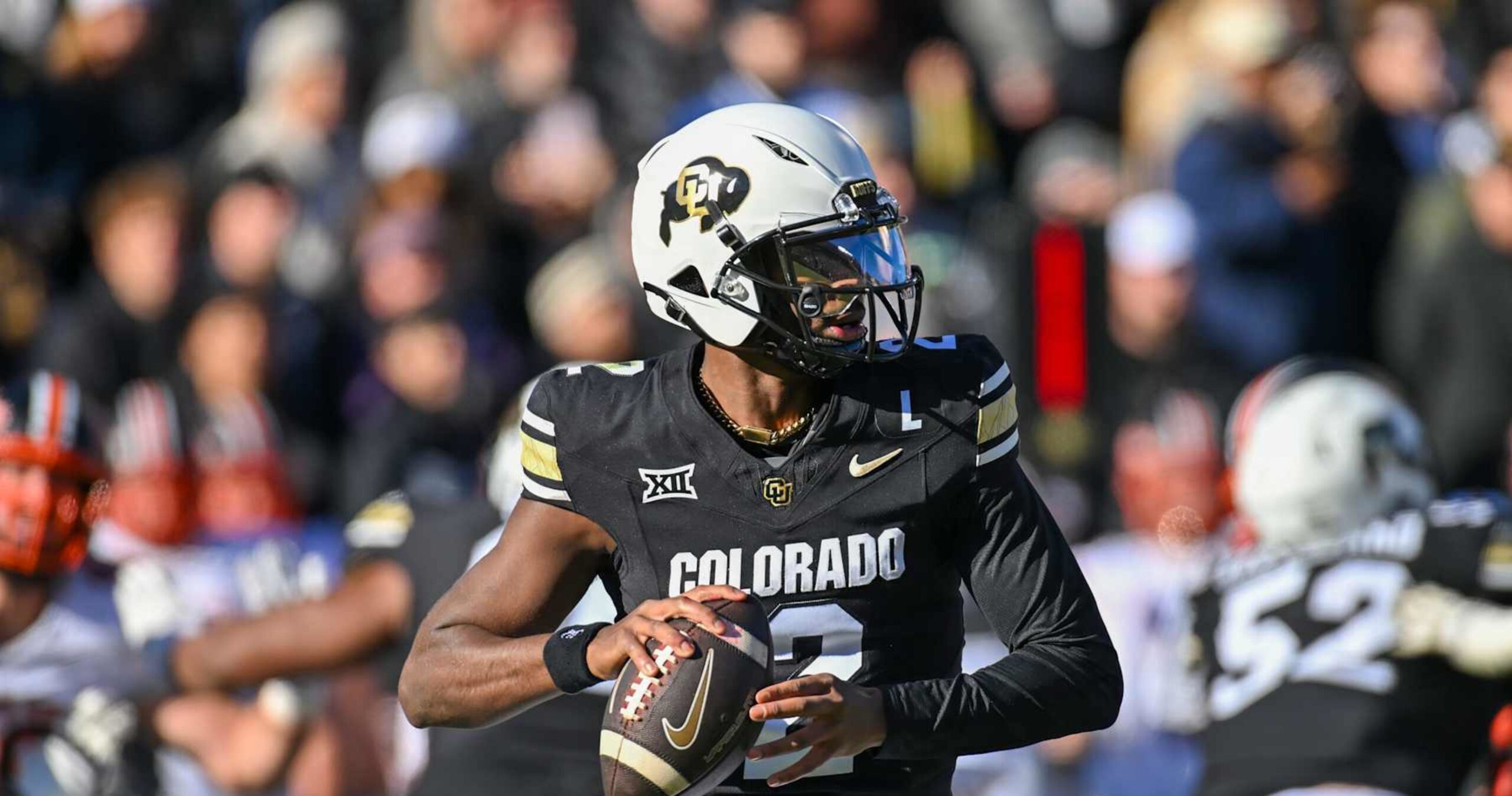 Photo: Shedeur Sanders Unveils Custom Giants Cleats for Colorado’s Bowl Game Against BYU