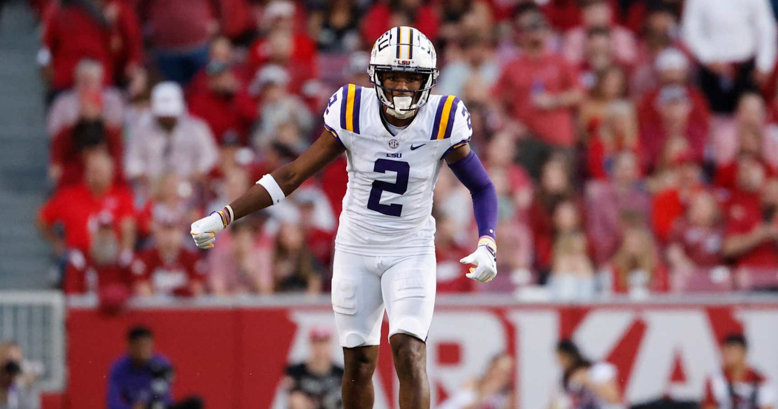 Former LSU WR Kyren Lacy Arrested After Turning Himself In Following Fatal Car Crash