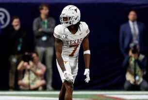 Isaiah Bond Declares for 2025 NFL Draft; Texas Star Is No. 6 Ranked WR by B/R Scouts